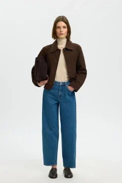 Chaqueta ante corta