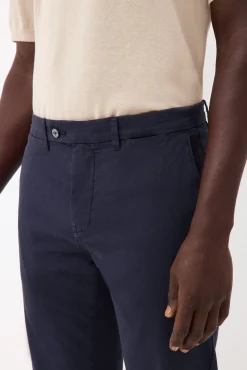 Chino estructura ligero slim