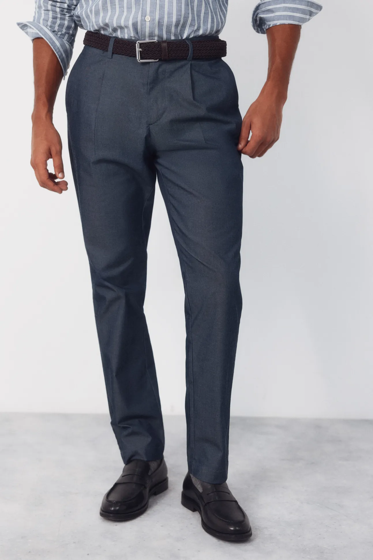 Chino pinzas ligero tapered