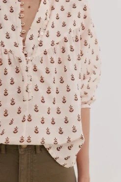 Claire. Blusa estampada