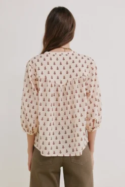 Claire. Blusa estampada