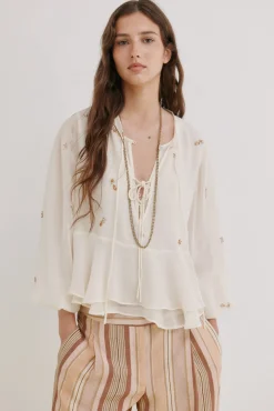 Cypria. Blusa fluída