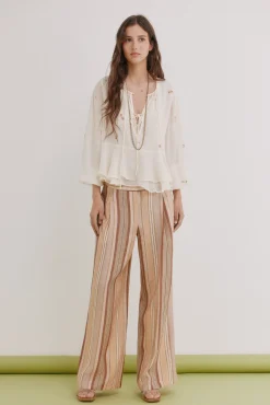 Cypria. Blusa fluída