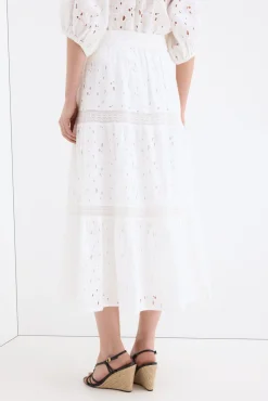 Falda larga bordada en algodón