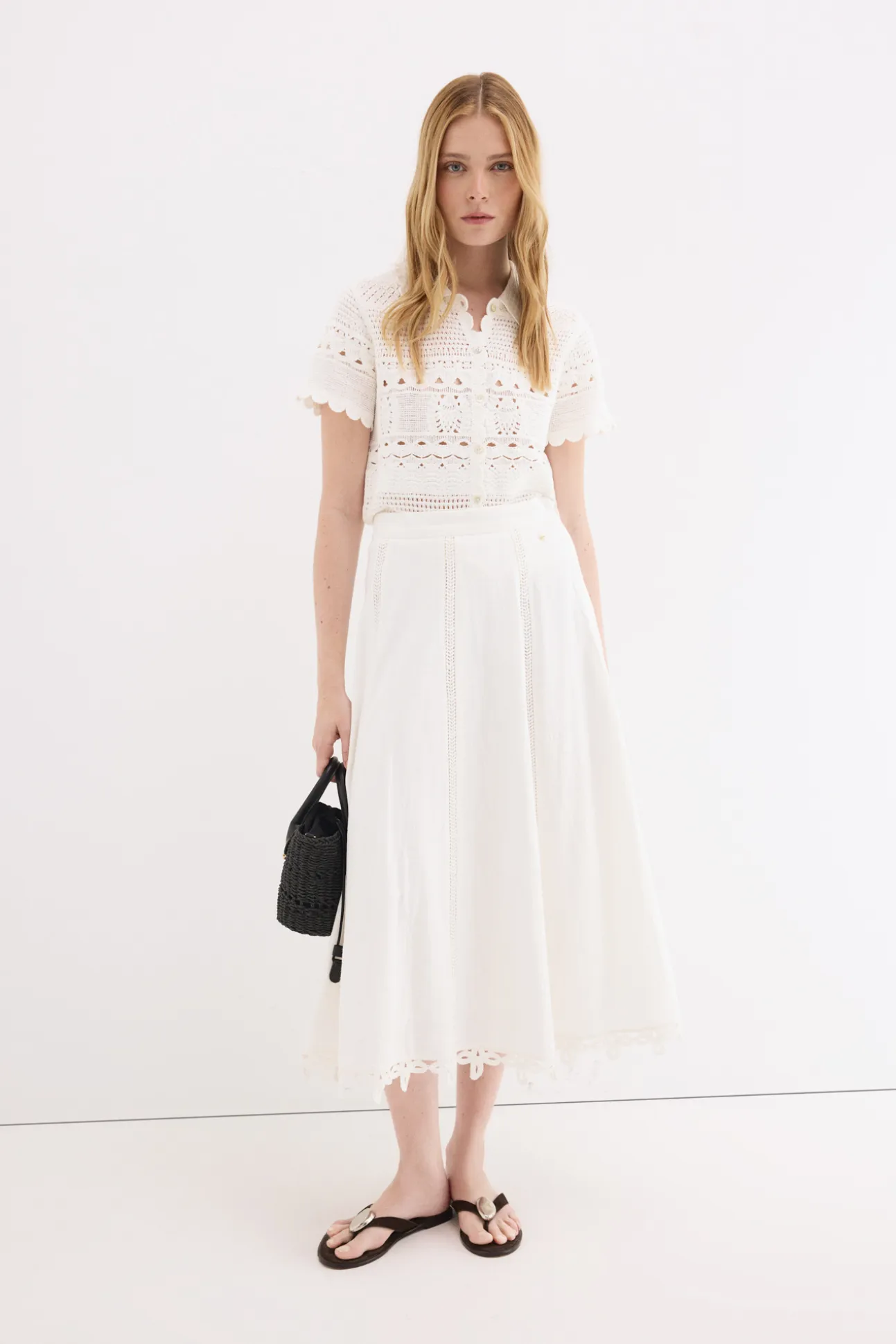 Falda midi detalle crochet