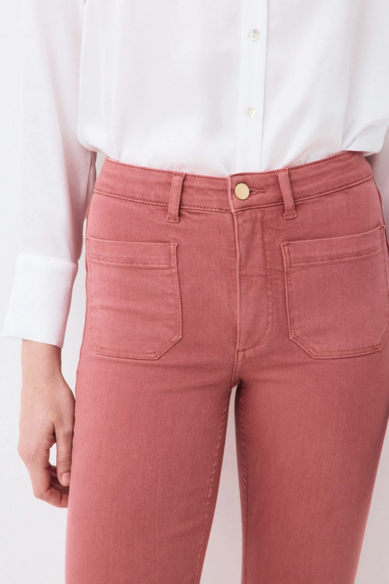 Jeans push up stove pipe