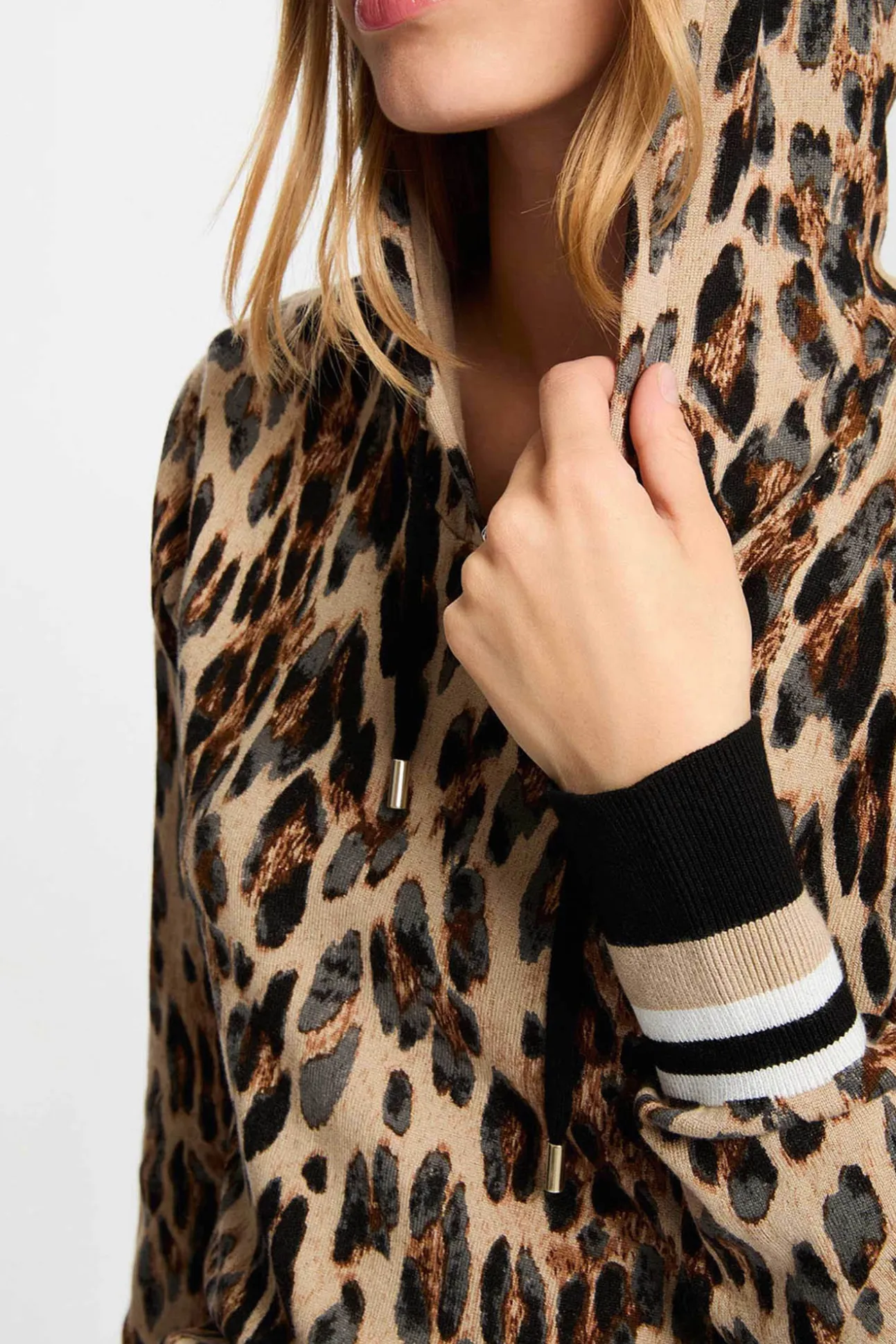 Jersey recto con capucha