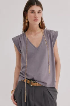 Mabel. Camiseta con solapa