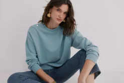 Maddie. Sudadera de cuello subido