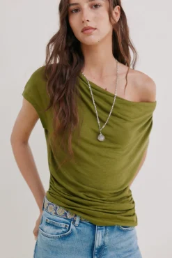Madeline. Camiseta drapeada