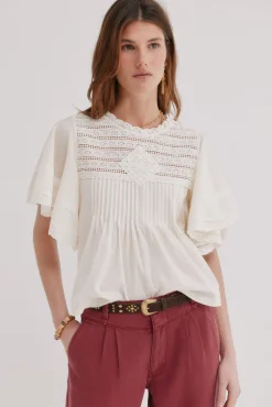 Mafalda. Camiseta escote redondo