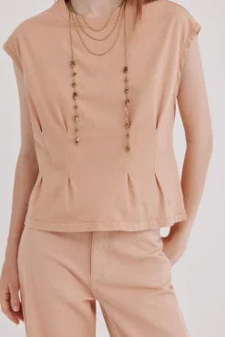 Margot. Camiseta entallada