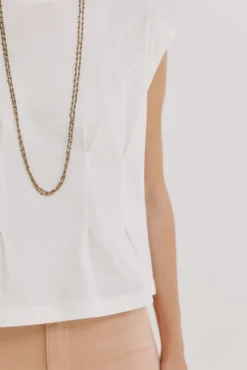 Margot. Camiseta entallada