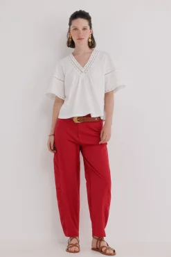Mireia. Camiseta bordados