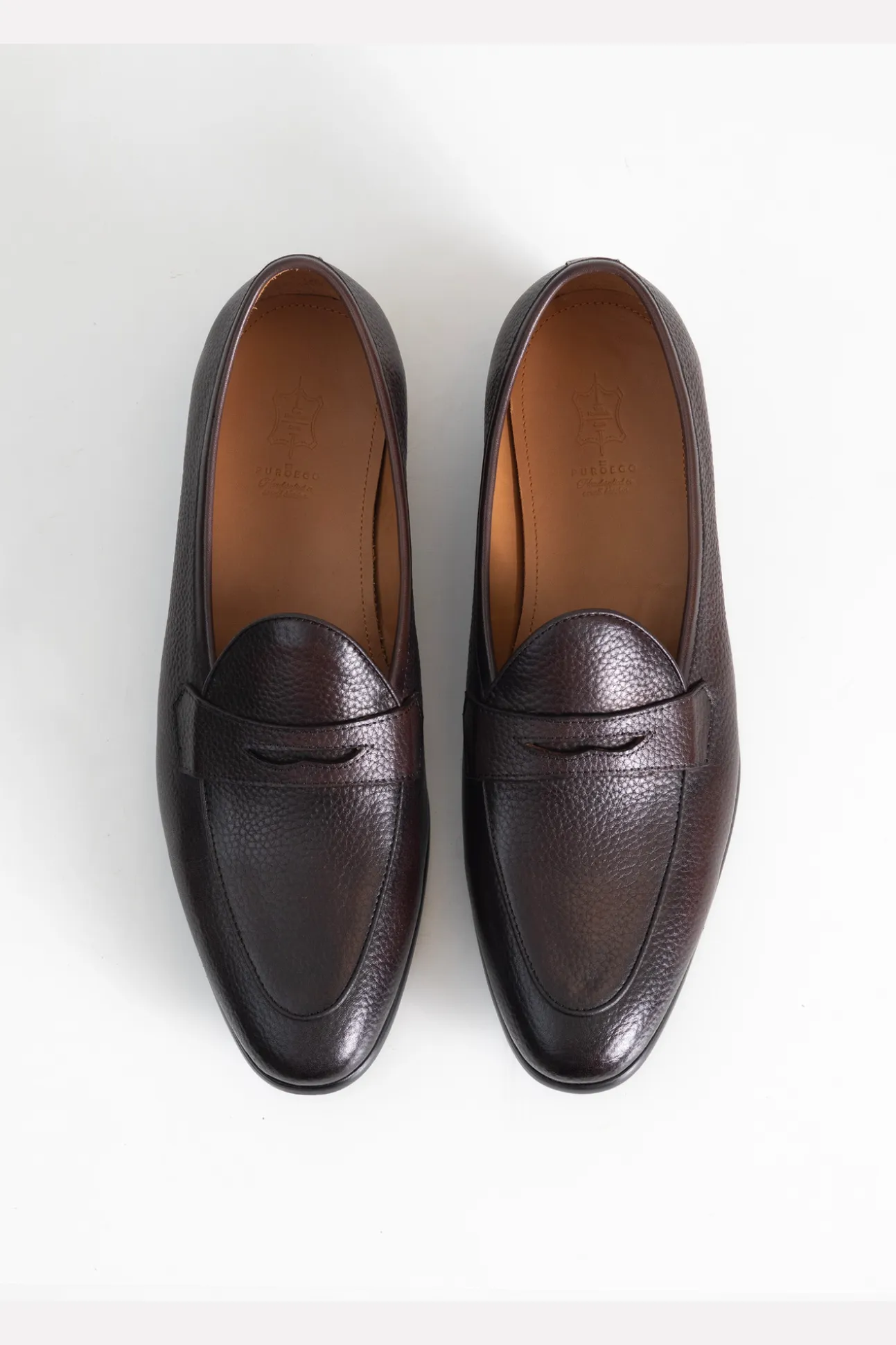 Mocasín piel grain antifaz