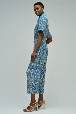 Mono con estampado floral