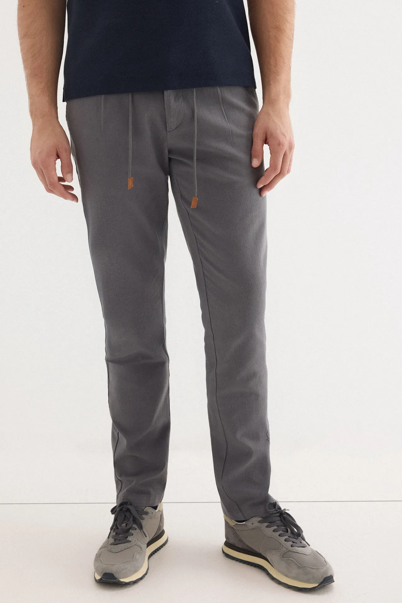 Pantalón chino algodón-lino cordones