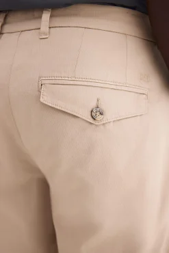 Pantalón chino estructura regular fit