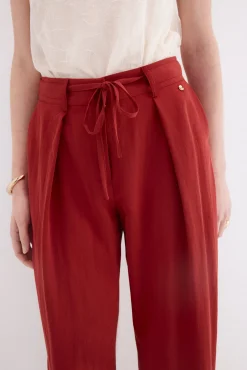 Pantalón con pinzas