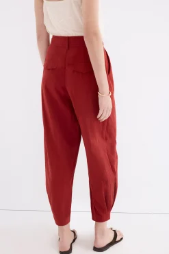 Pantalón con pinzas