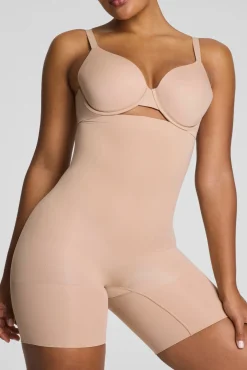 Pantalón corto alto moldeador
