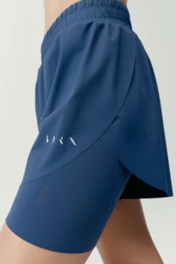 Pantalón corto deportivo Bikila Azul marino