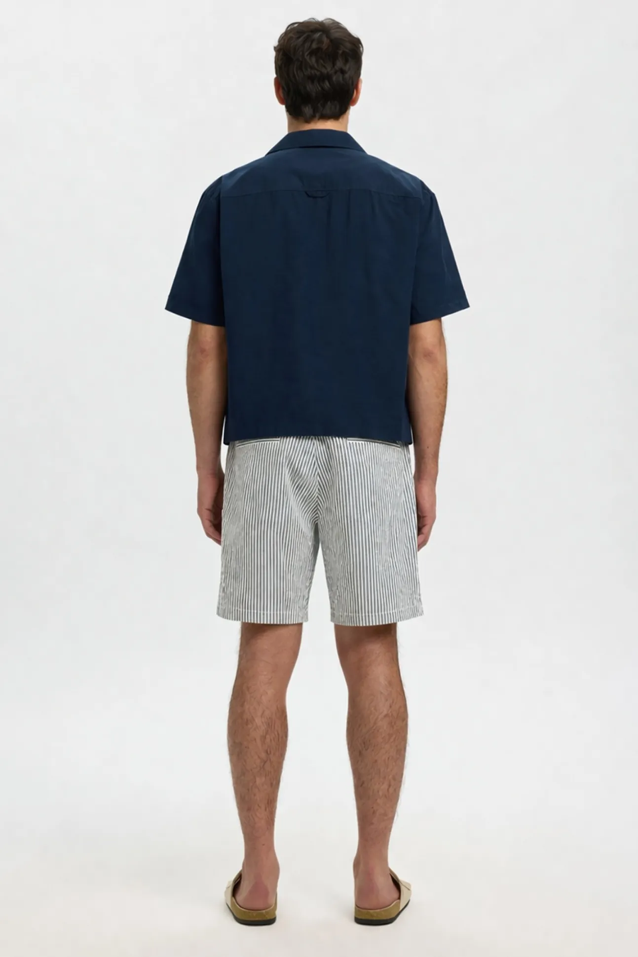 Pantalón corto tejido estructura