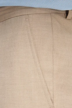Pantalón de traje Slim Fit confeccionado con materiales reciclados