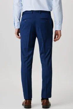Pantalón de traje Slim Fit confeccionado con materiales reciclados.