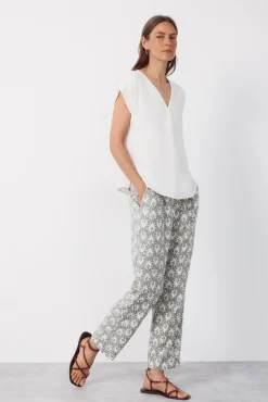 Pantalón fluído estampado