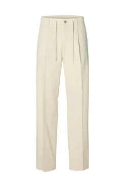 Pantalón informal con pinza