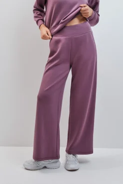 Pantalón largo ancho modal granate