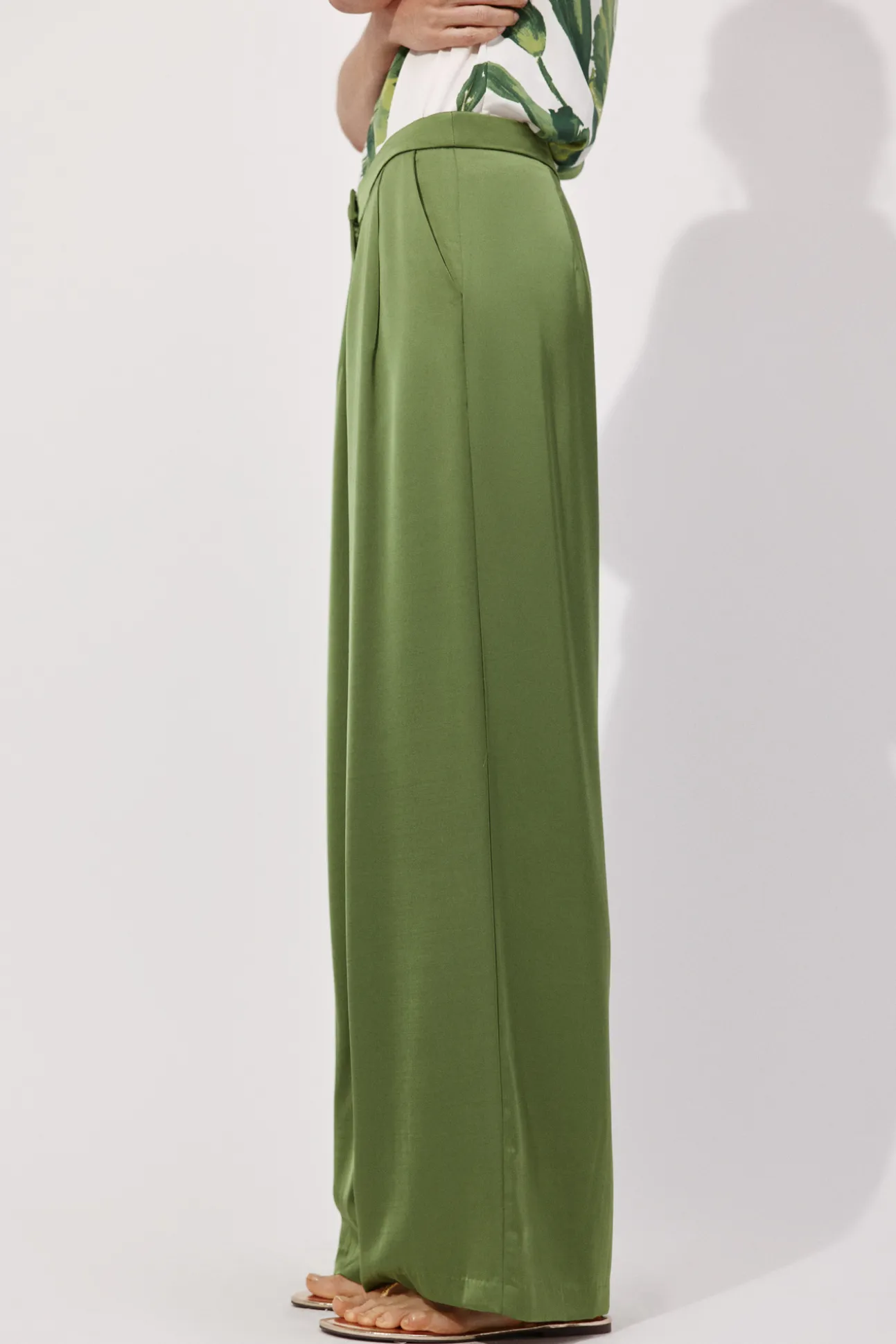 Pantalón palazzo con pinzas