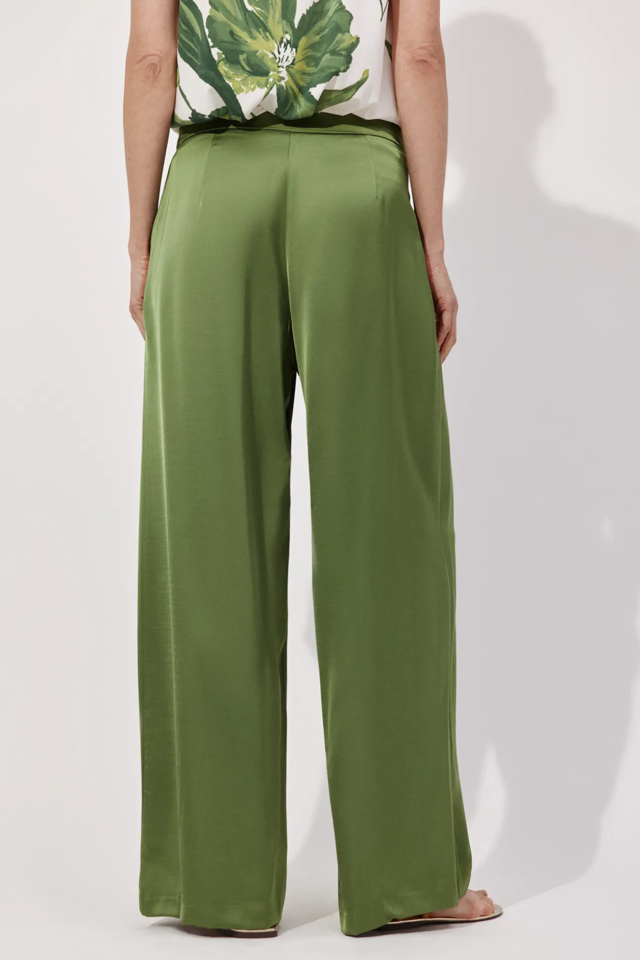 Pantalón palazzo con pinzas