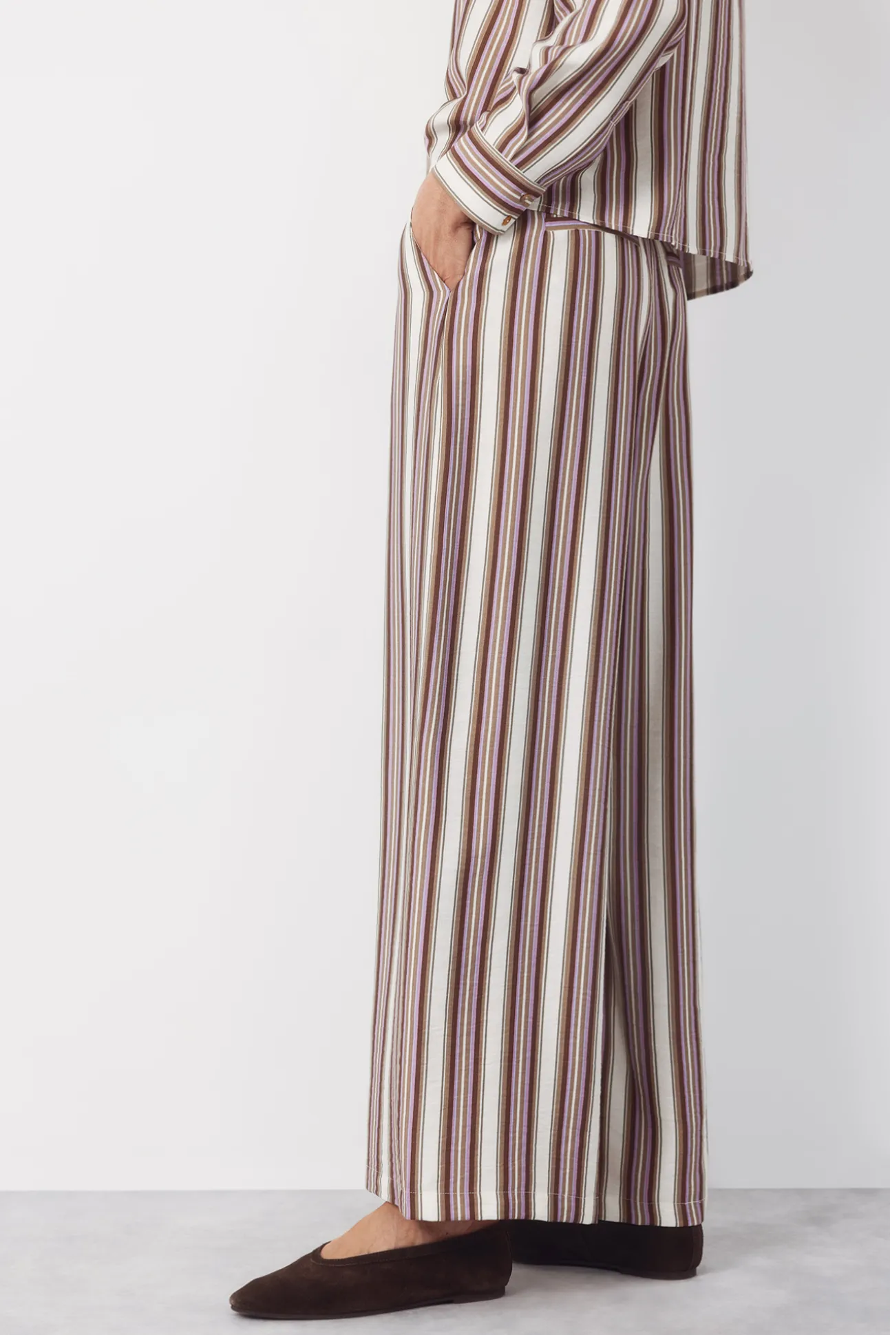 Pantalón rayas