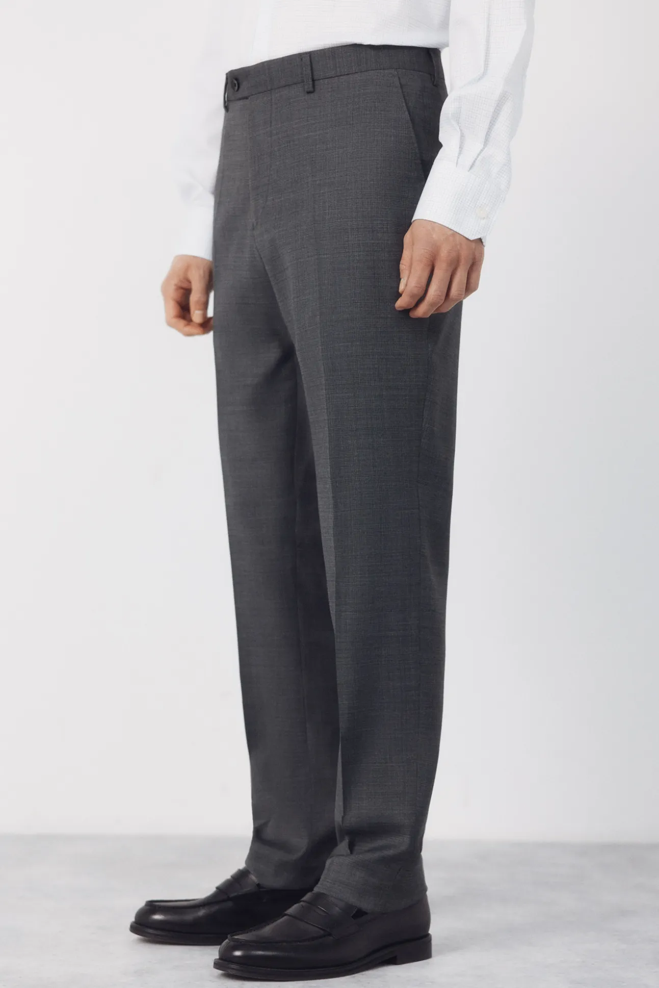 Pantalón traje dynamic estructura gris