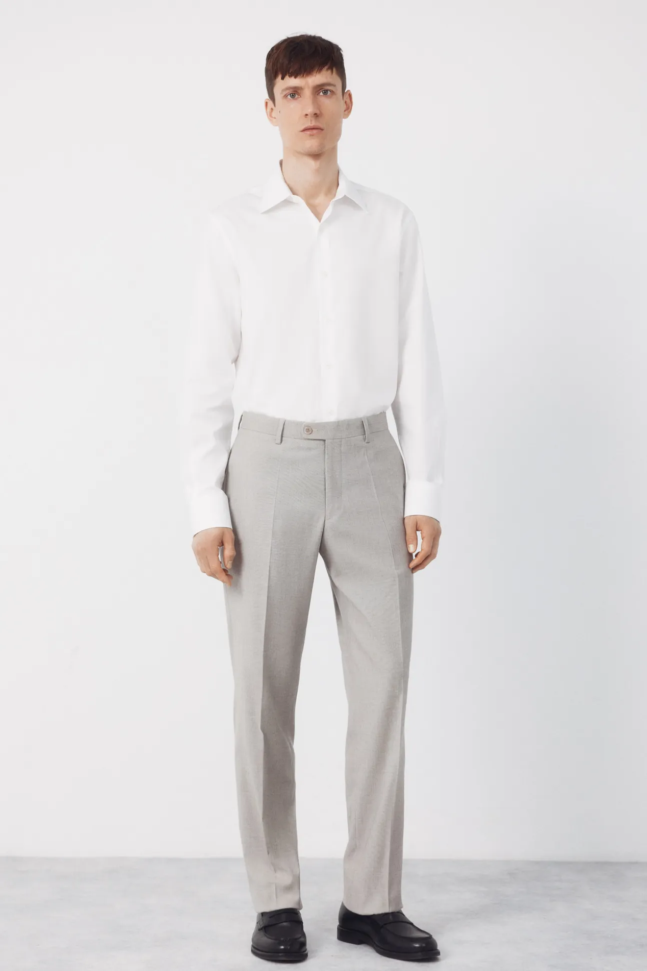 Pantalón traje estructura Serie XXI topo