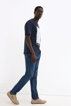 Pantalón vaquero ligero slim fit