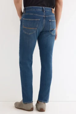Pantalón vaquero ligero slim fit