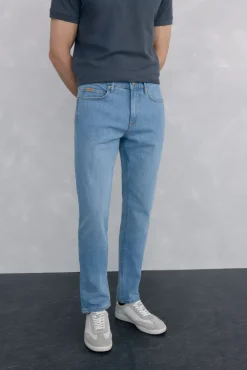 Pantalón vaquero slim fit