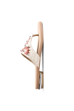 Sandalias crochet y tachas isiolo