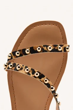 Sandalias planas de piel