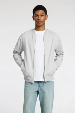 Sudadera estilo Bomber confeccionada con algodón orgánico
