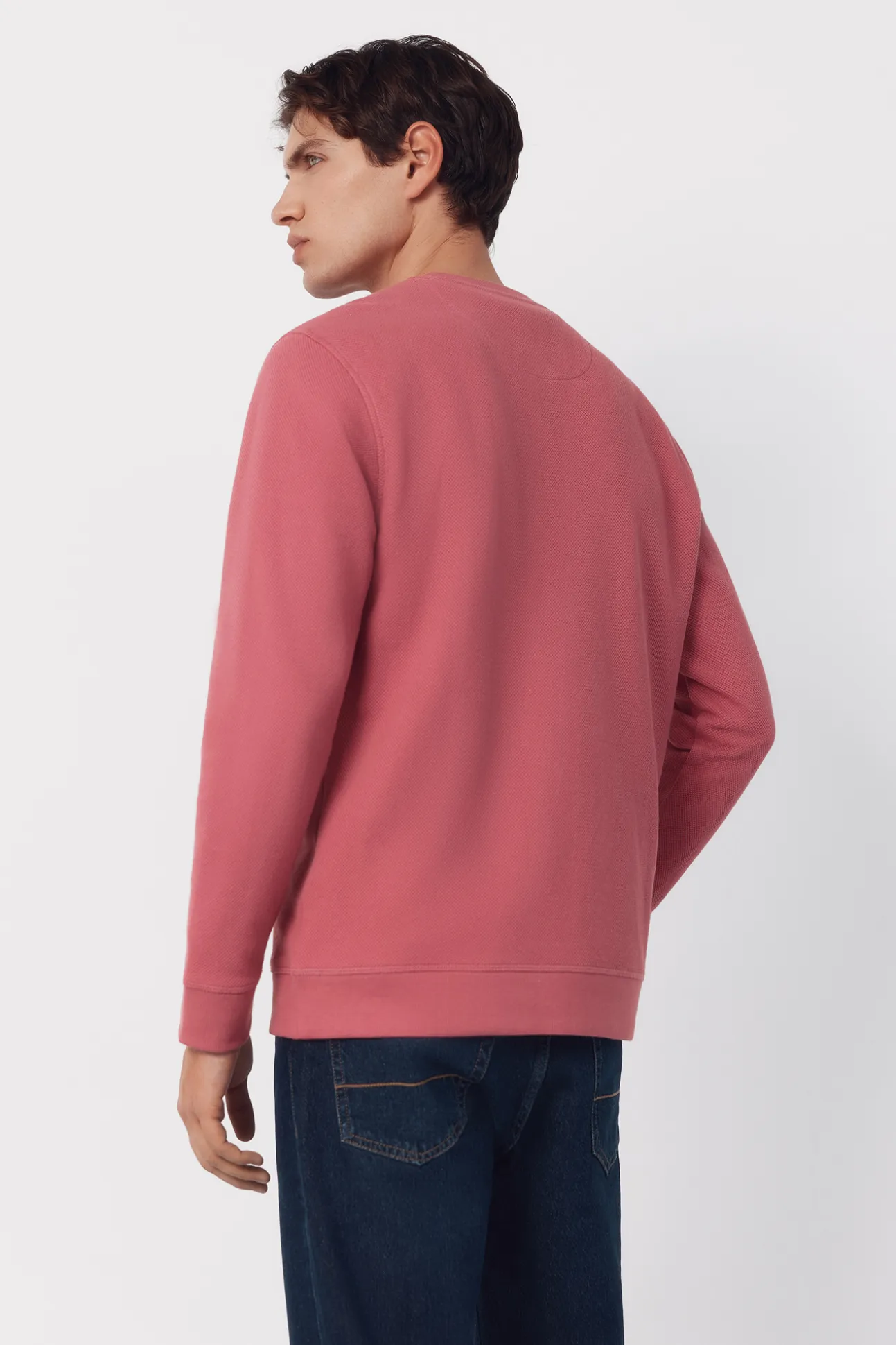 Sudadera estructura cuello caja