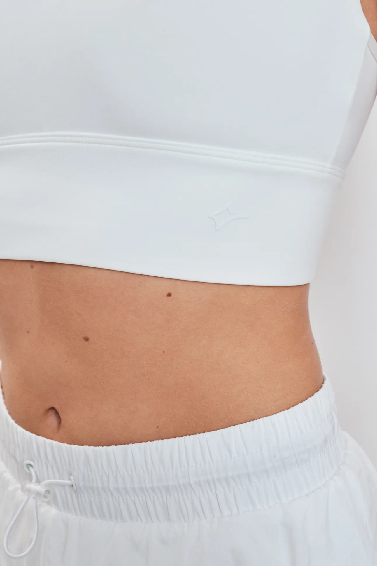 Sujetador deportivo crop 4D Stretch blanco