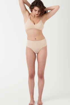 Tanga moldeador invisible café au lait SPANX