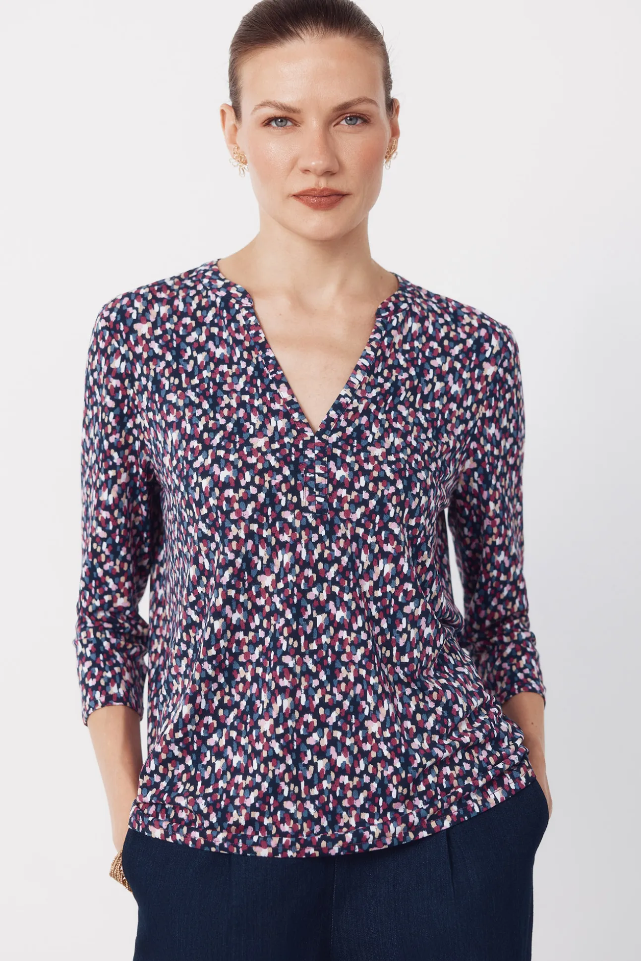 Top básico cuello mao