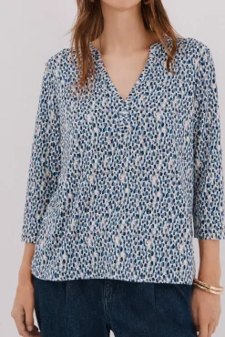 Top básico cuello mao