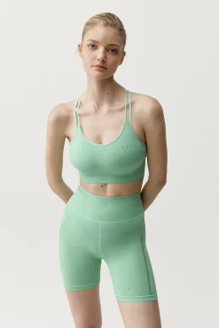 Top deportivo rojo verde menta
