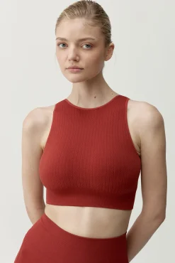 Top deportivo Zinara rojo